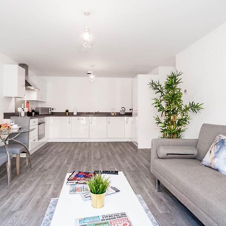 Luxury Apartment - Twin Beds - Selly Oak - Off-Street Parking - Free Netflix & Wifi - Top Rated 9Cc Birmingham Eksteriør billede