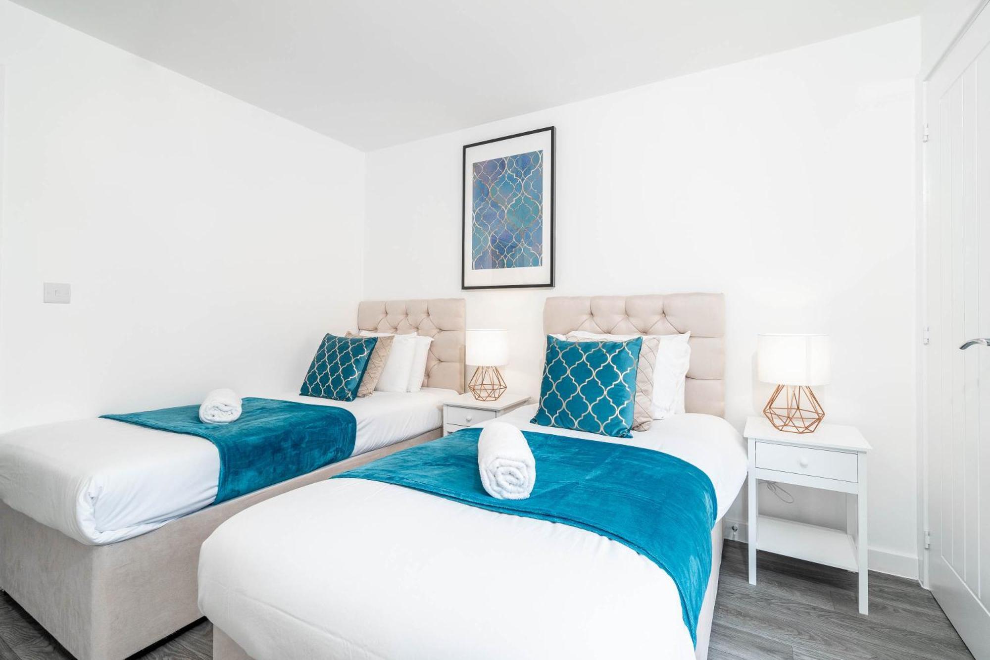Luxury Apartment - Twin Beds - Selly Oak - Off-Street Parking - Free Netflix & Wifi - Top Rated 9Cc Birmingham Eksteriør billede