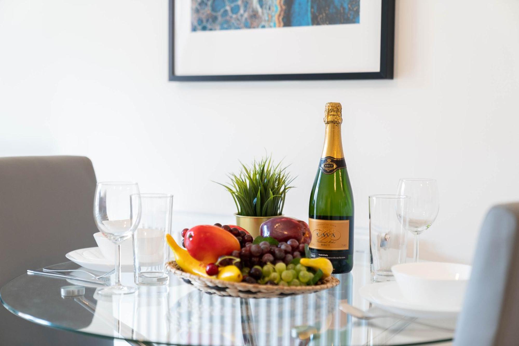 Luxury Apartment - Twin Beds - Selly Oak - Off-Street Parking - Free Netflix & Wifi - Top Rated 9Cc Birmingham Eksteriør billede