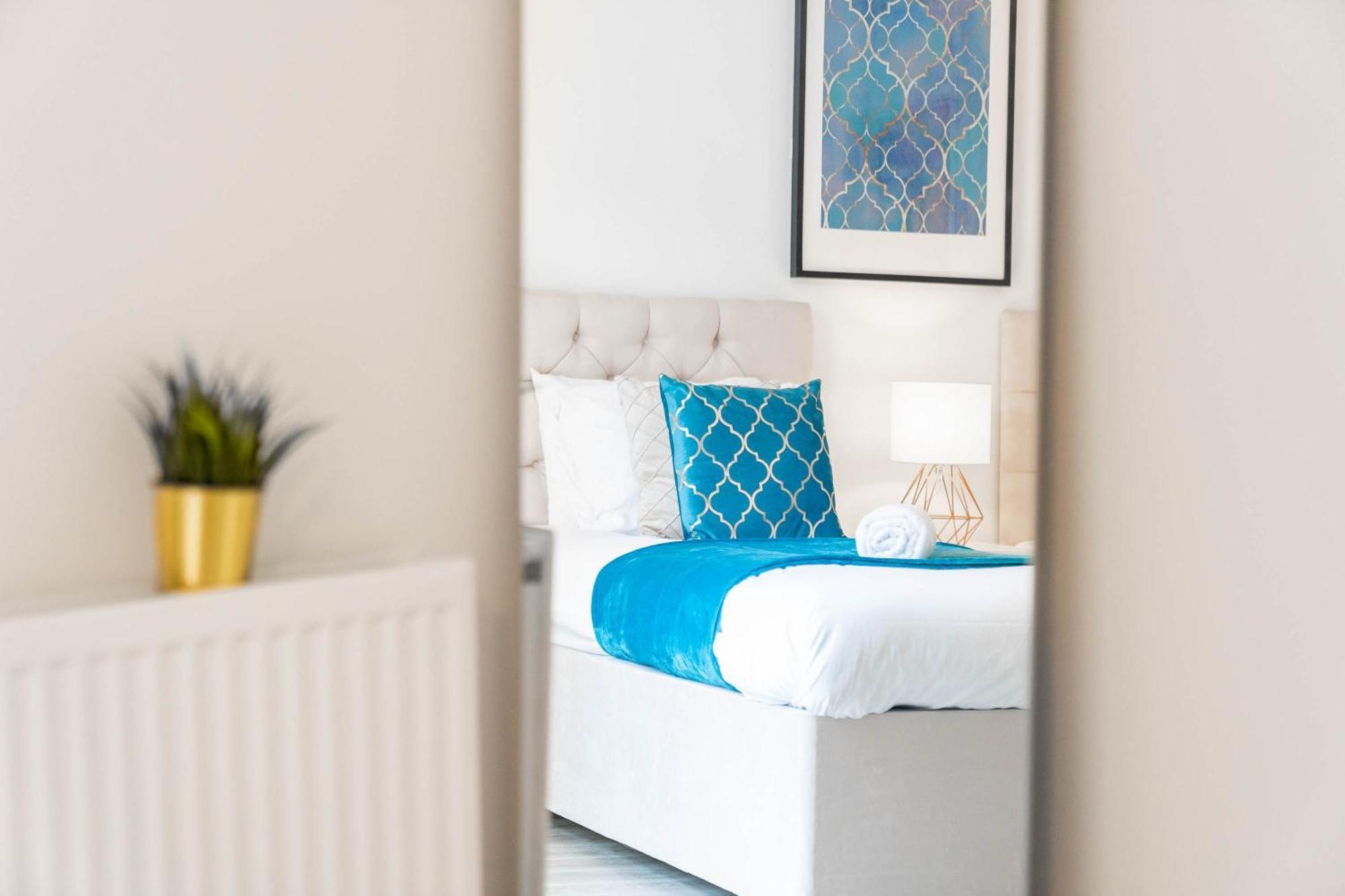 Luxury Apartment - Twin Beds - Selly Oak - Off-Street Parking - Free Netflix & Wifi - Top Rated 9Cc Birmingham Eksteriør billede
